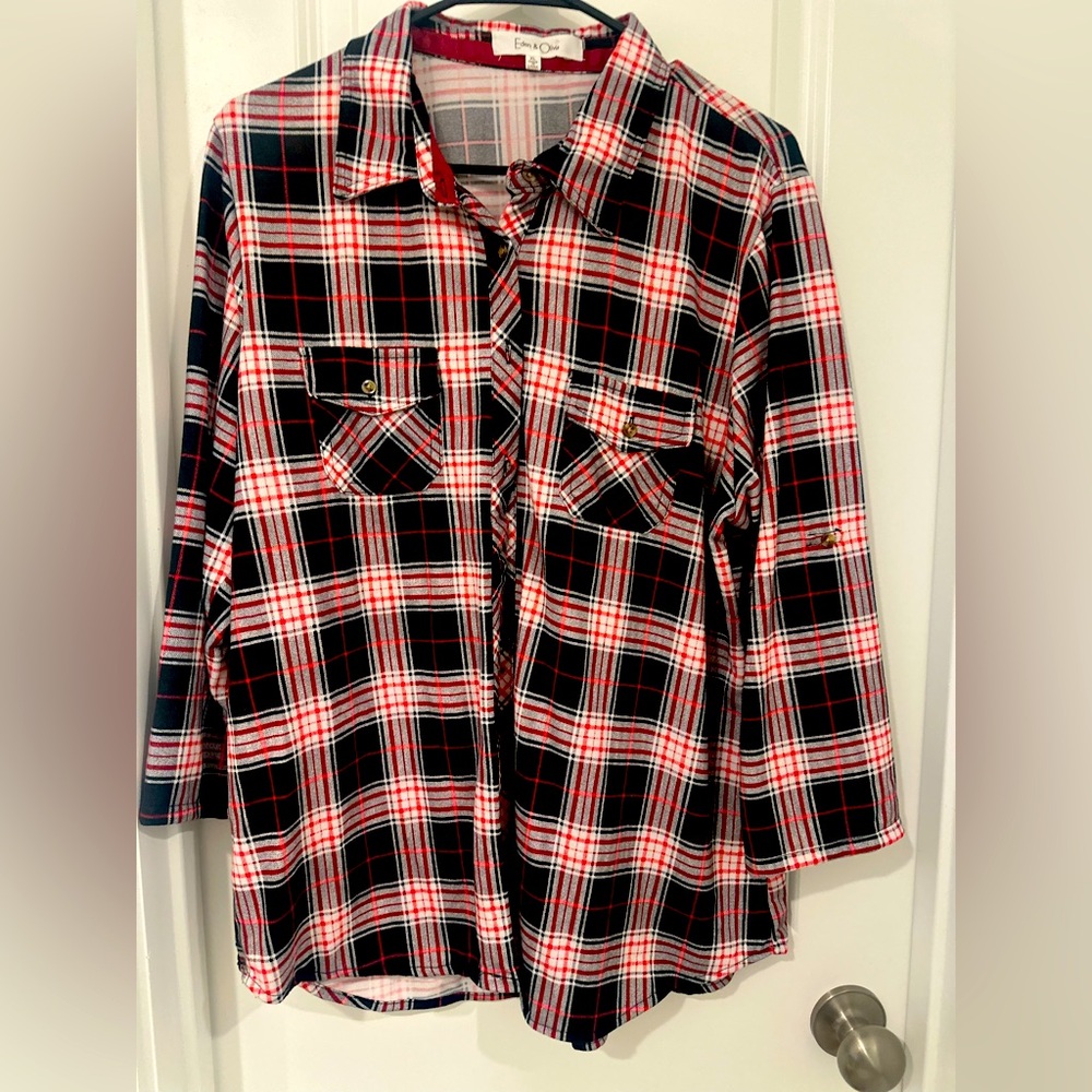 Eden & Olivia 3/4 sleeve flannel shirt